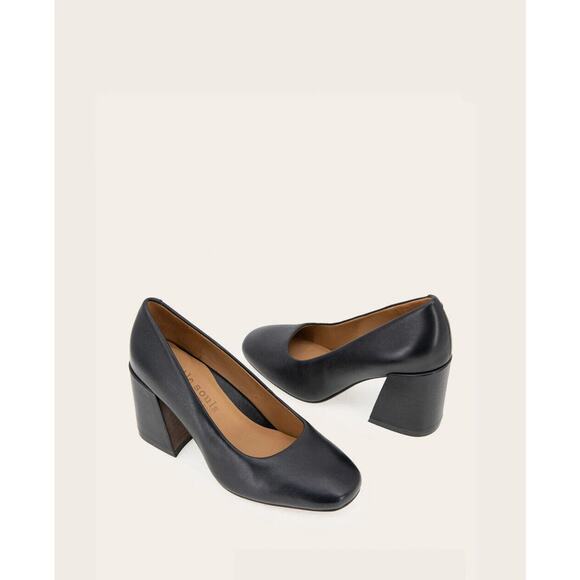 Gentle Souls NEW Classic Black Leather Irie Block Heel Pumps Comfort Shoes 6.5 - Picture 1 of 9